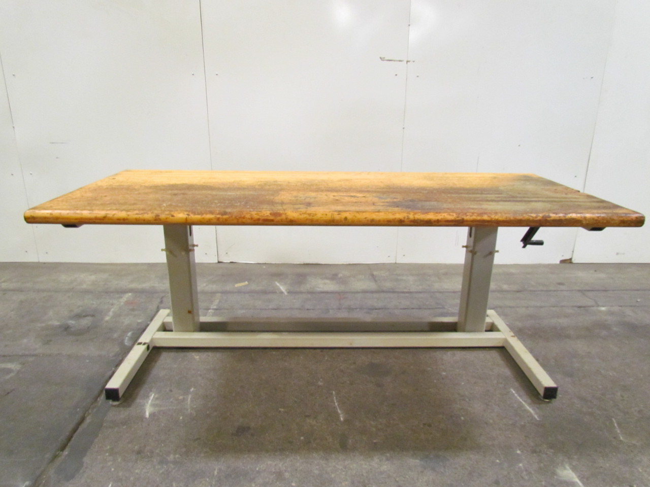 AMD Industrial Butcher Block Workbench Lift Table 60x28x3036