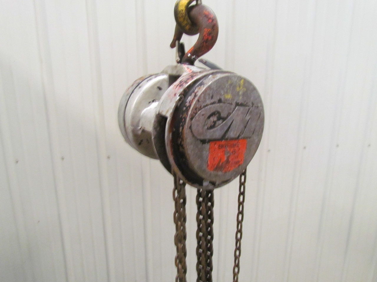 CM Columbus Mckinnon 2 Ton Manual Chain Fall Hoist 11'6" Lift 4000 lb