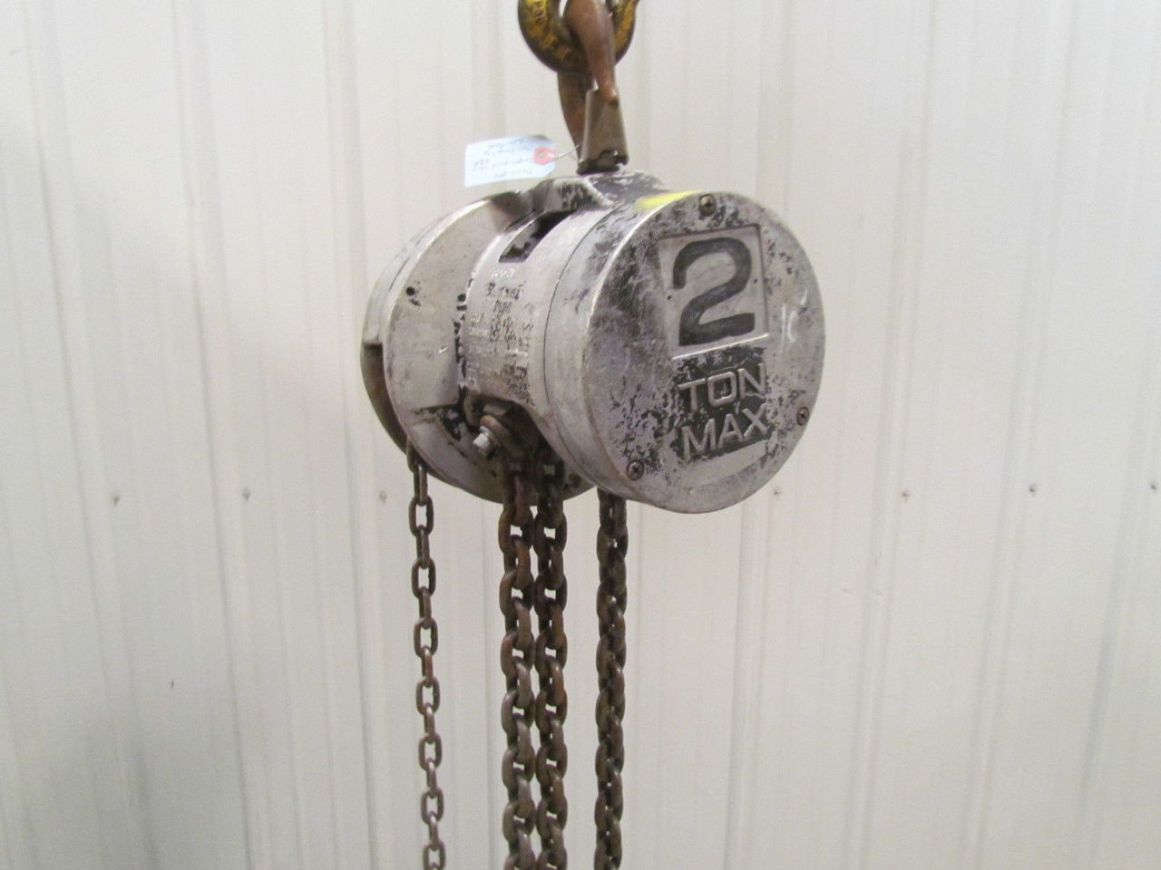 CM Cyclone Model S 2 Ton Manual Chain Fall Hoist 8' Lift 4000 lb