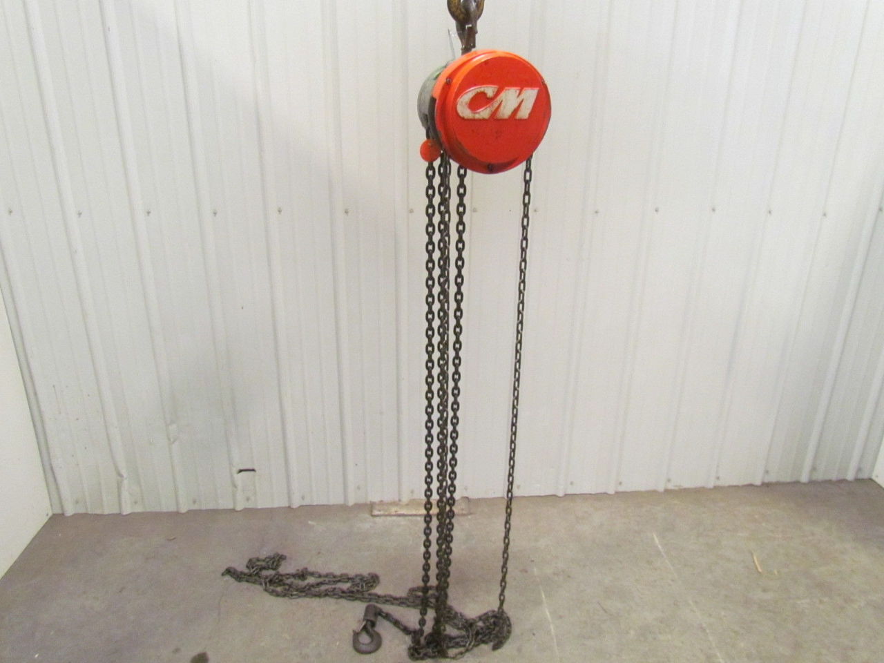 CM Columbus Mckinnon 1 Ton Manual Chain Fall Hoist 19' Lift 2000 lb