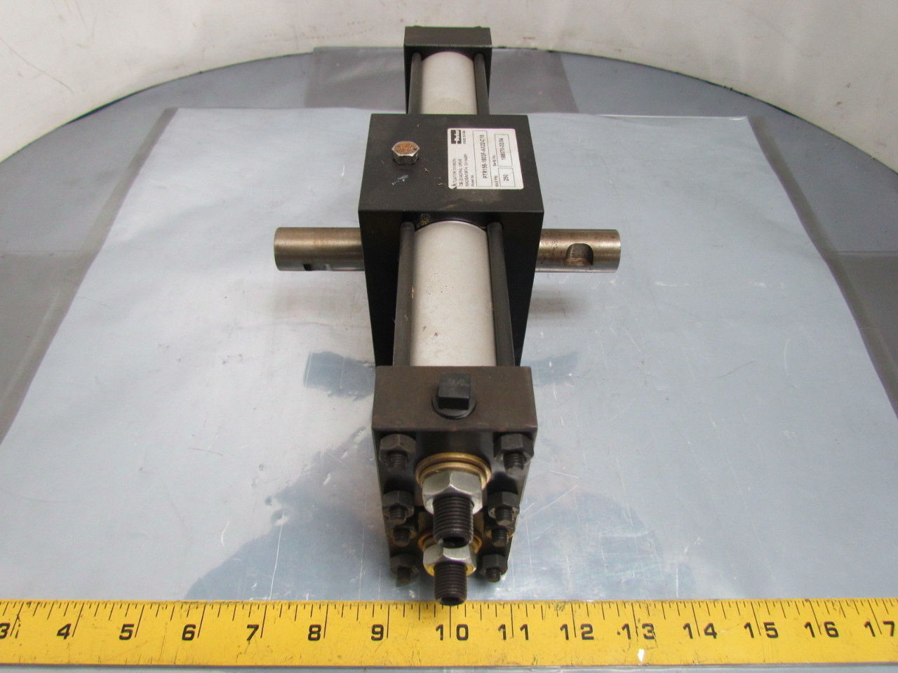 Parker Pneumatic Rotary Actuator 11/2" Bore 180 Degree Dual Shaft Rack