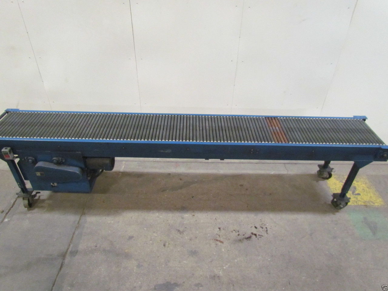 Movable Accumulation Conveyor 18"Wx12'10"L Powered Chains W/static