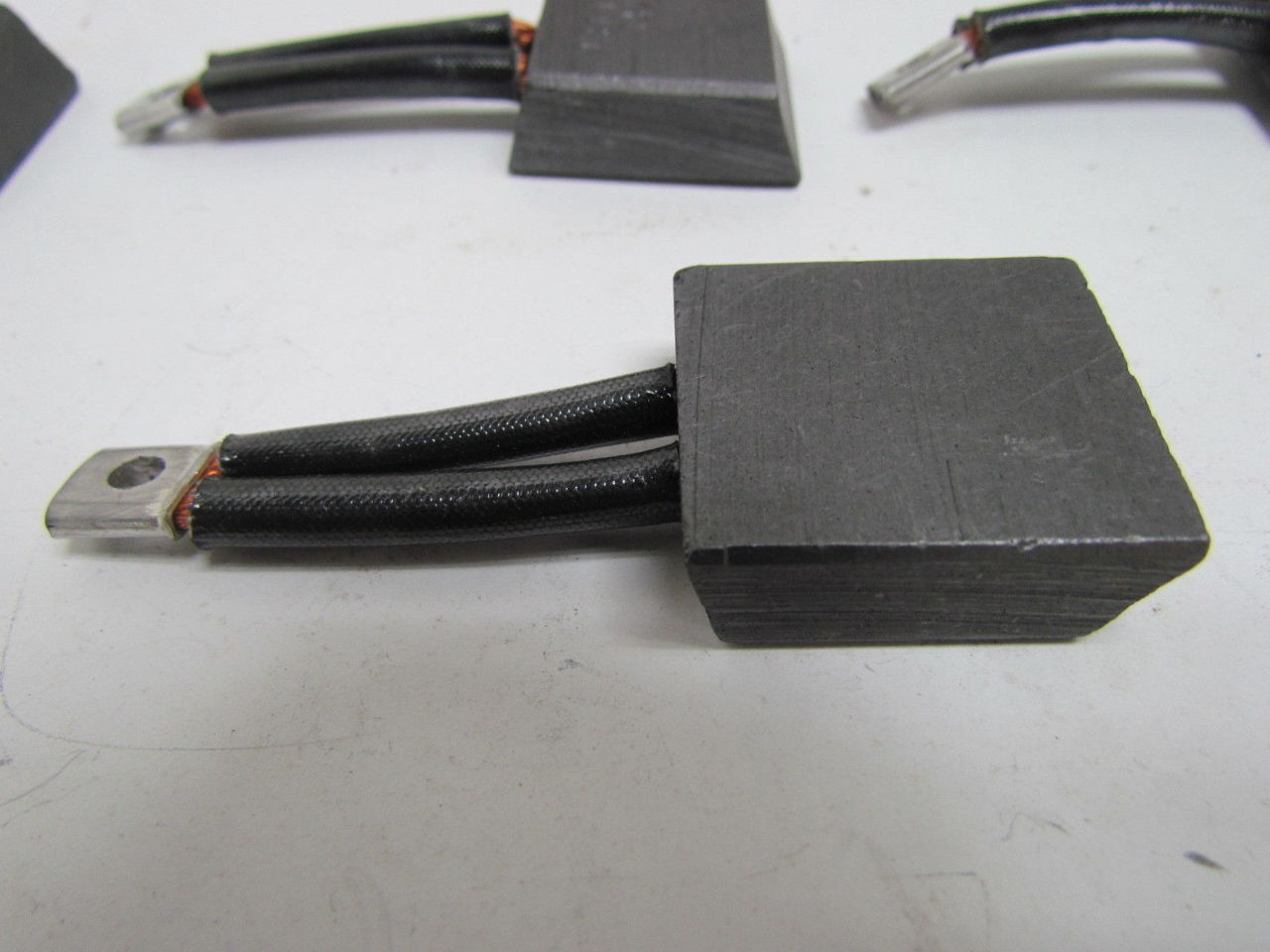 Raymond 570437211 Electric Motor Brush Kit 1/2" x 11/4" x 13/8" set