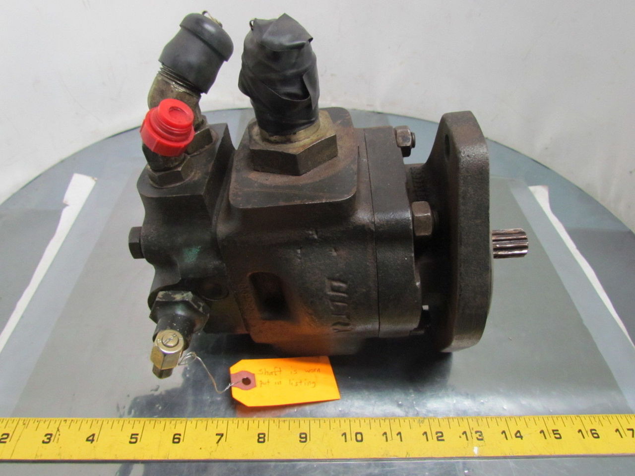 Ultra Hydraulic Pump Removed From A Caterpillar 2EC25 Forklift eBay
