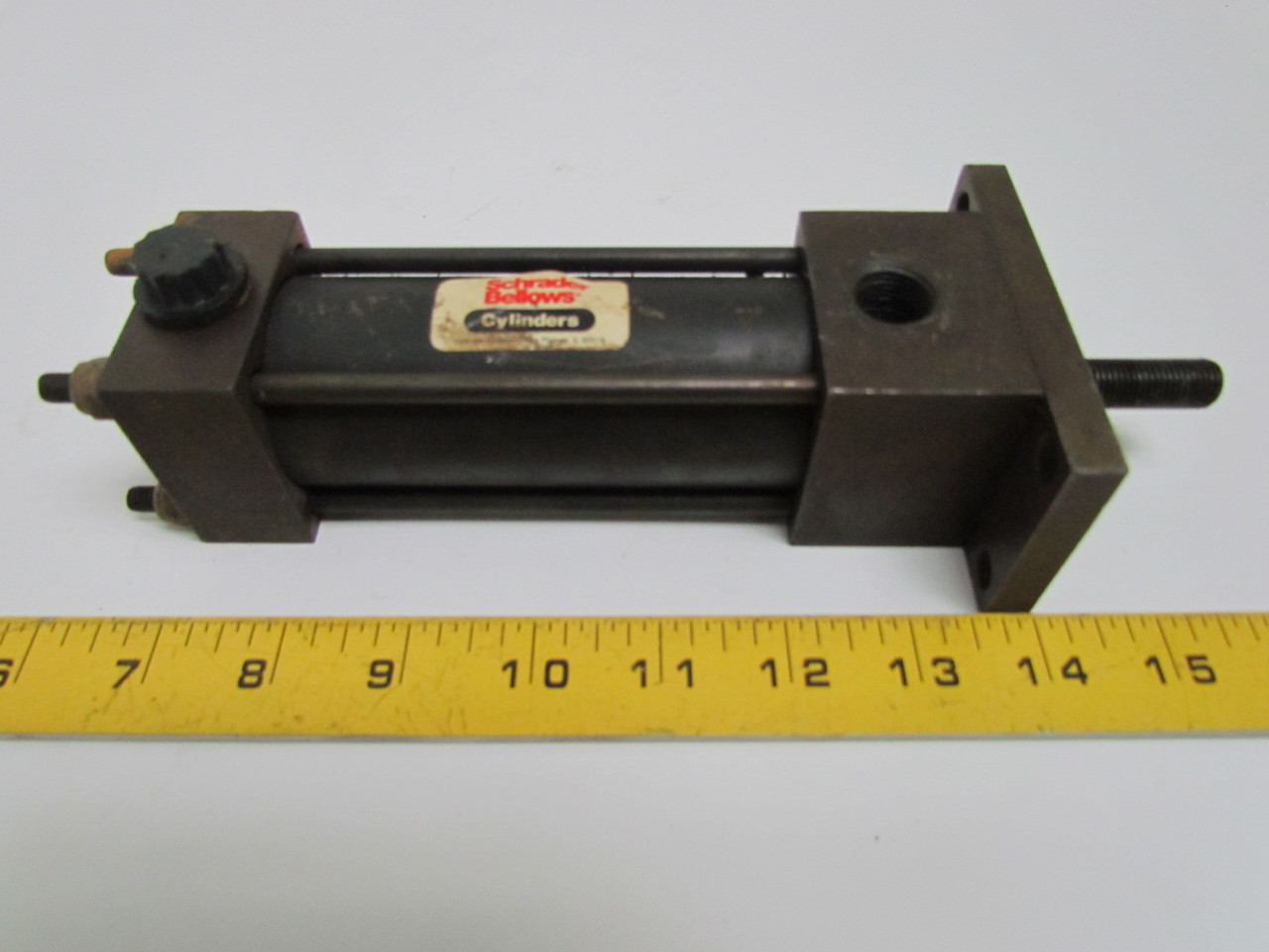 Schrader Bellows Pneumatic Air Cylinder 11/2" Bore 3" Stroke NC9