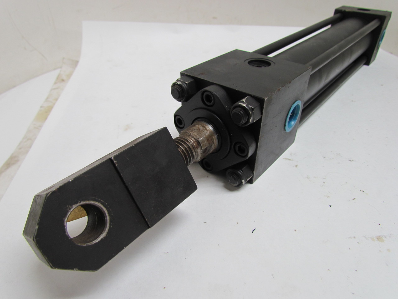 UA5CBRX 1.5X7 Hydraulic Cylinder 11/2" Bore 7" Stroke Clevis Mount