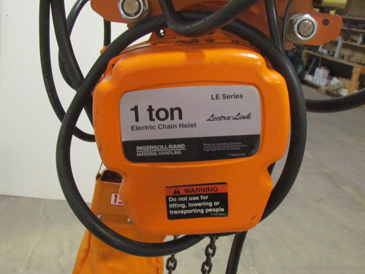 Ingersoll Rand 1 Ton 230/460V Electric Chain Hoist 15'Lift Power