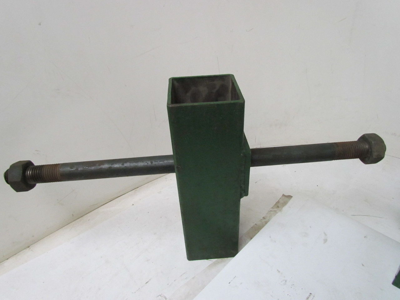 Lifting Jig Fixture For Colchester CNC 500 Lathe Clamps on Bed Ways