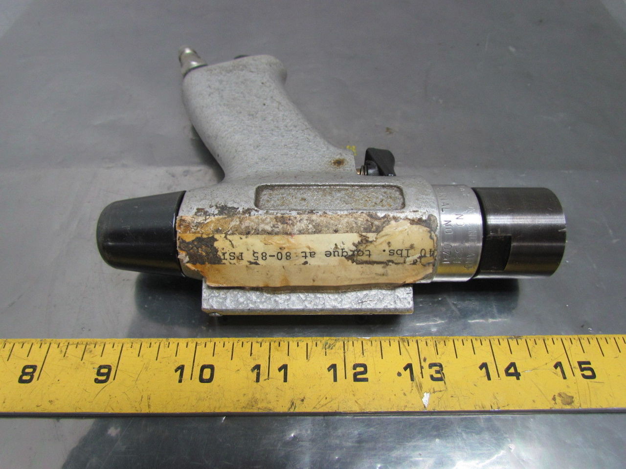 Avdel 7521 Pneumatic Rivet Gun Power Air Riveter Rivnut Tool 900 RPM