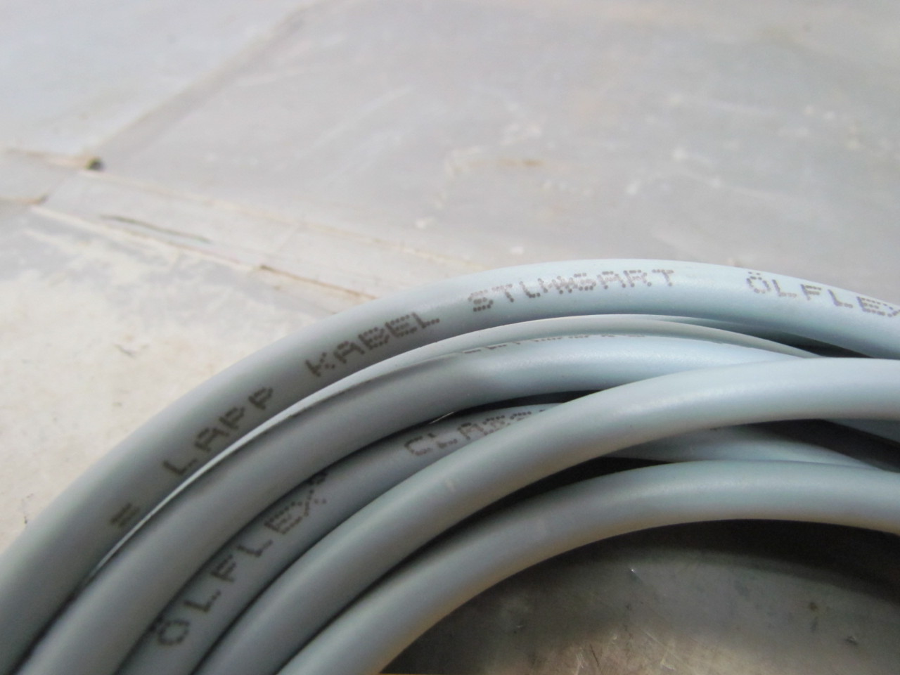 Lapp Kabel OLFLEX Classic 110 Control Cable 2 Conductor w/Ground 19AWG 15' Long