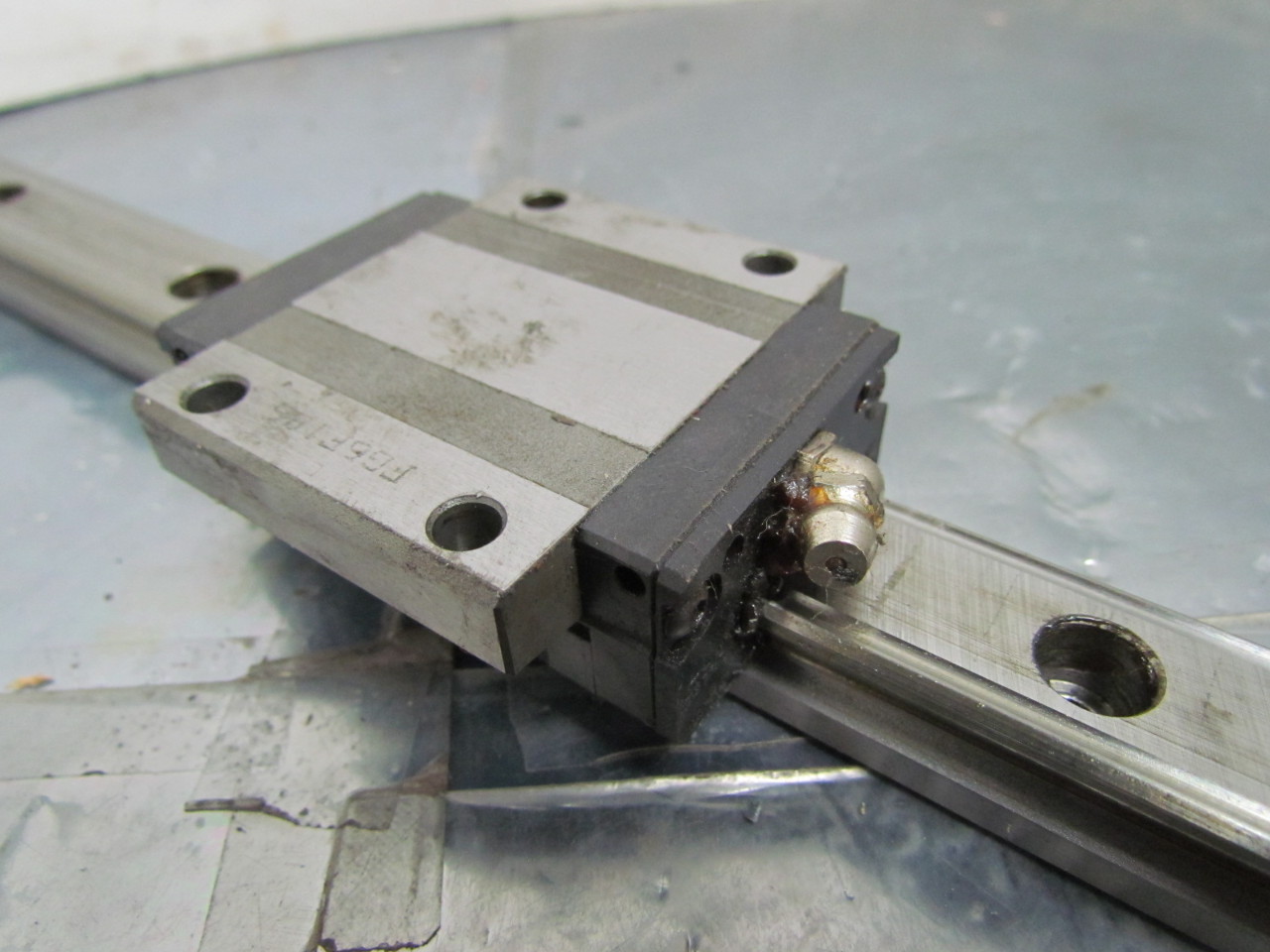 THK SSR20 2 Linear Bearings w/1 LMSR20X640mm Long (251/4") Slide Guide