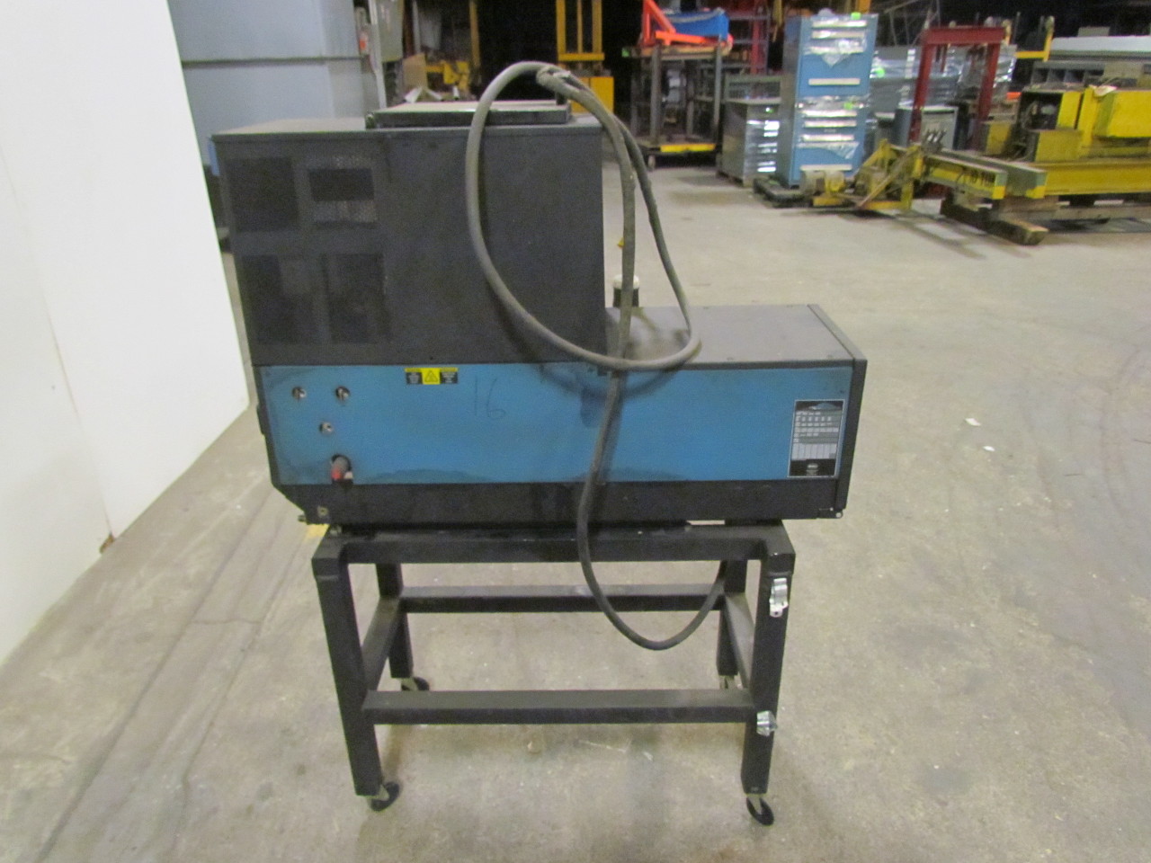 Nordson Vista 3960V1FBV6E Adhesive Melter 400/230V 3Ph 5 Hose Hot Melt