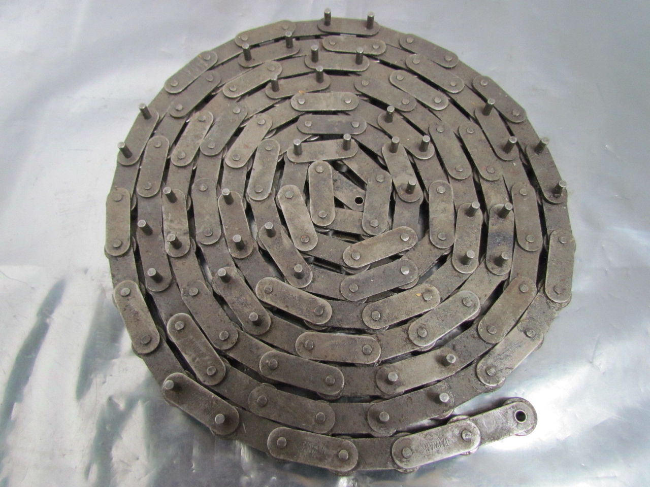 C2040 Double Pitch Conveyor Roller Chain w/Attachments 10 Ft 1" Pitch