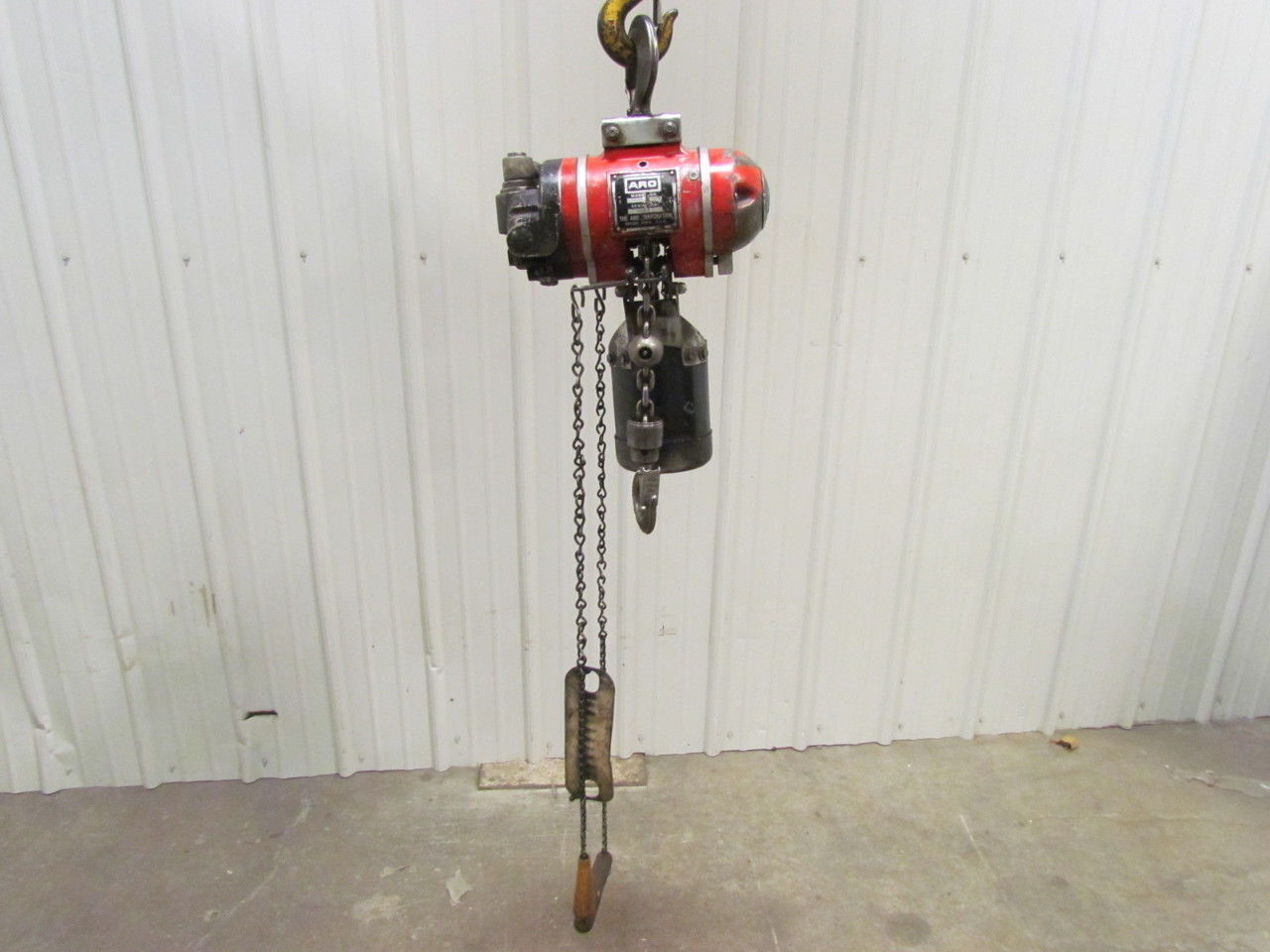 Aro 7750D 1/2 Ton Air Pneumatic Chain Hoist 1000 lb 11' Lift