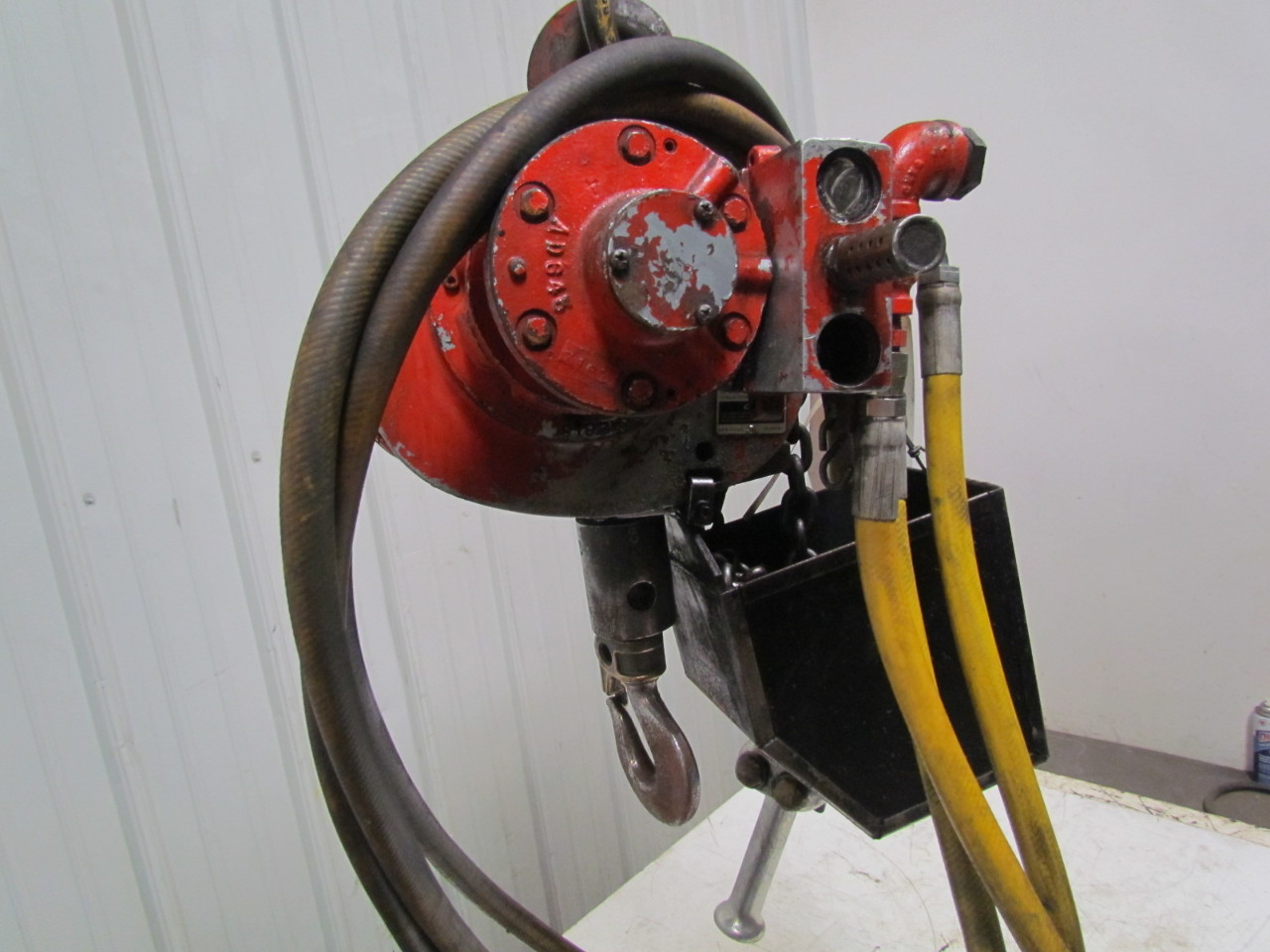 CM Airstar 6 11588142 1 Ton Pneumatic Air Chain Hoist 20' Lift 13FPM 8' Pendant eBay