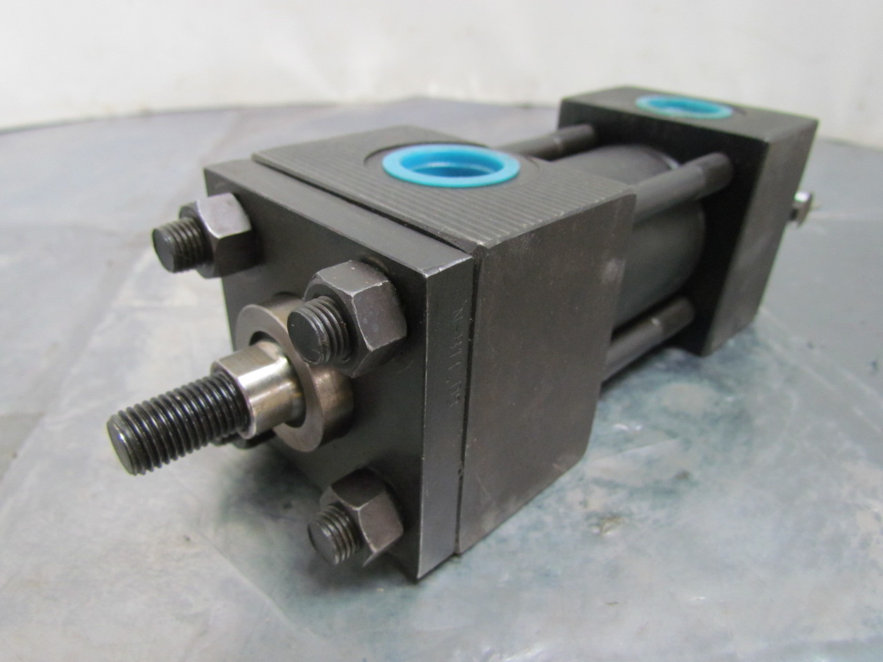 HydroLine BUN5C 1.5X1 Hydraulic Cylinder 11/2" Bore 1" Stroke Clevis