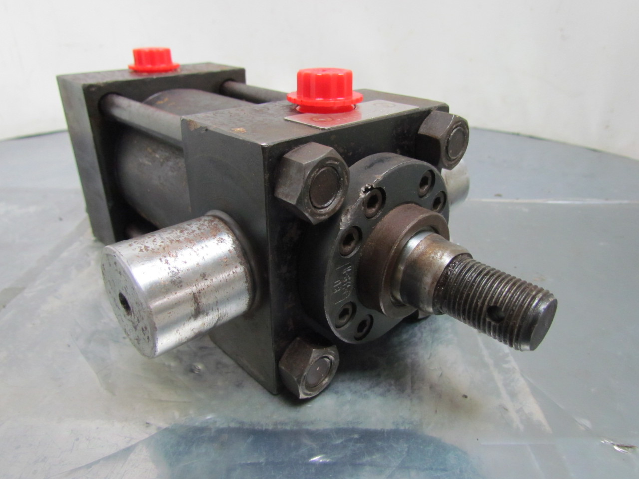 HydroLine N2U 2.5X2 Hydraulic Cylinder 21/2" Bore 2" Stroke Trunnion