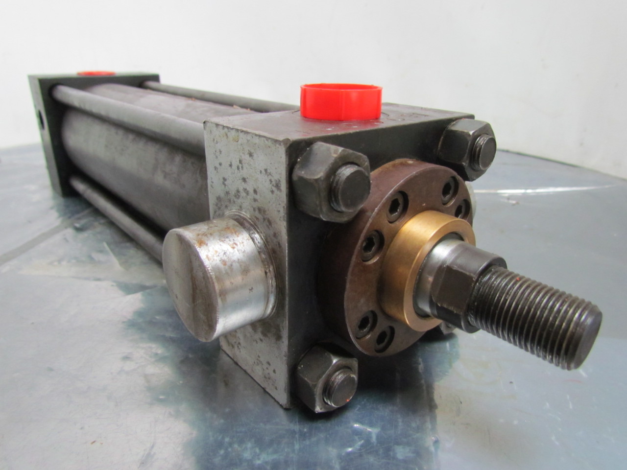 HydroLine BN5U 2.5X8 Hydraulic Cylinder 21/2" Bore 8" Stroke Trunnion