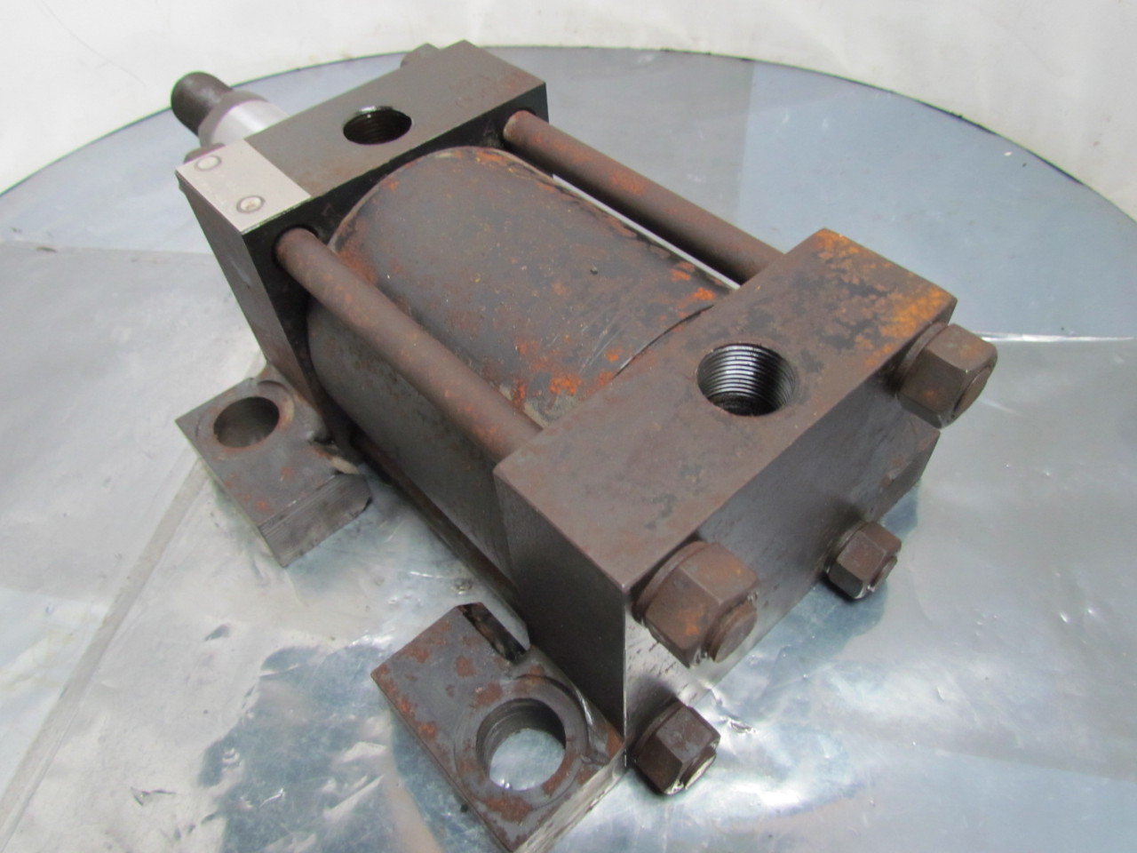 HydroLine N2A4X3 Hydraulic Cylinder 4" Bore 3" Stroke Side Lug Mount