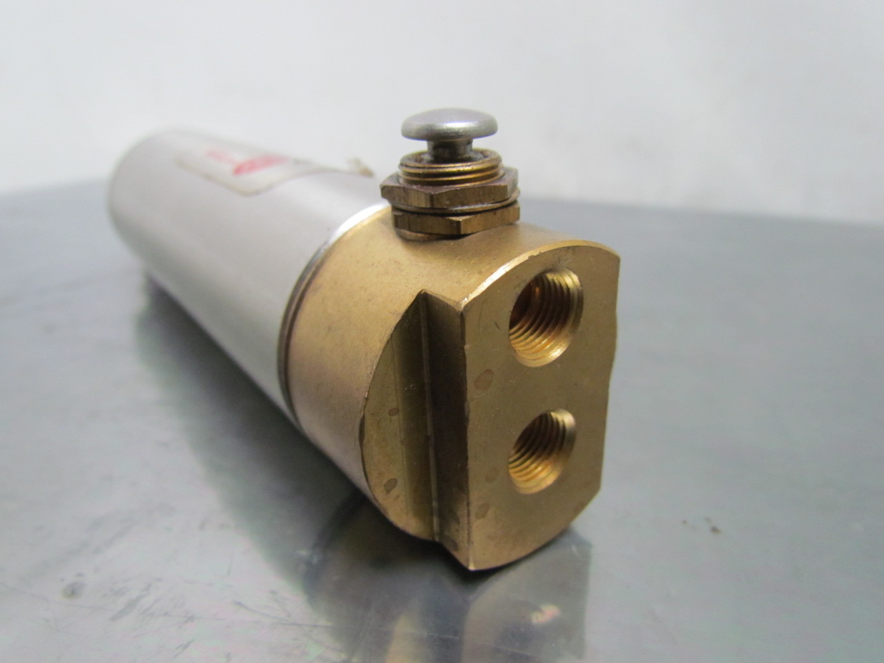Vanf Pneumatic Air Cylinder 11/2" Bore 2" Stroke Single Action Non