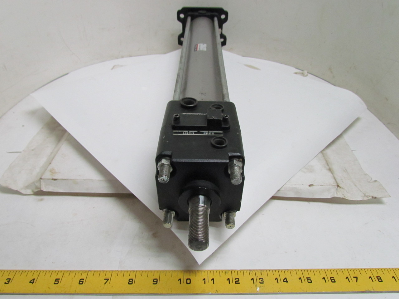 SMC Pneumatic Locking Cylinder 63mm Bore 400mm Stroke Fine Lock