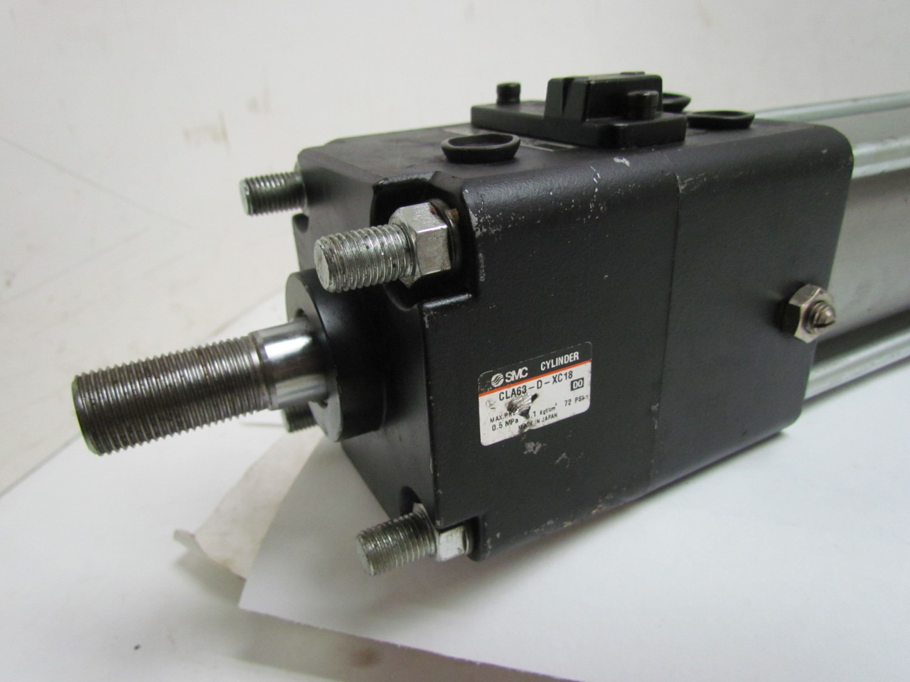 SMC Pneumatic Locking Cylinder 63mm Bore 400mm Stroke Fine Lock