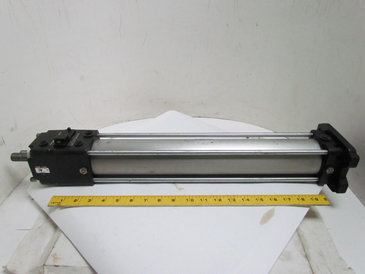 SMC Pneumatic Locking Cylinder 63mm Bore 400mm Stroke Fine Lock