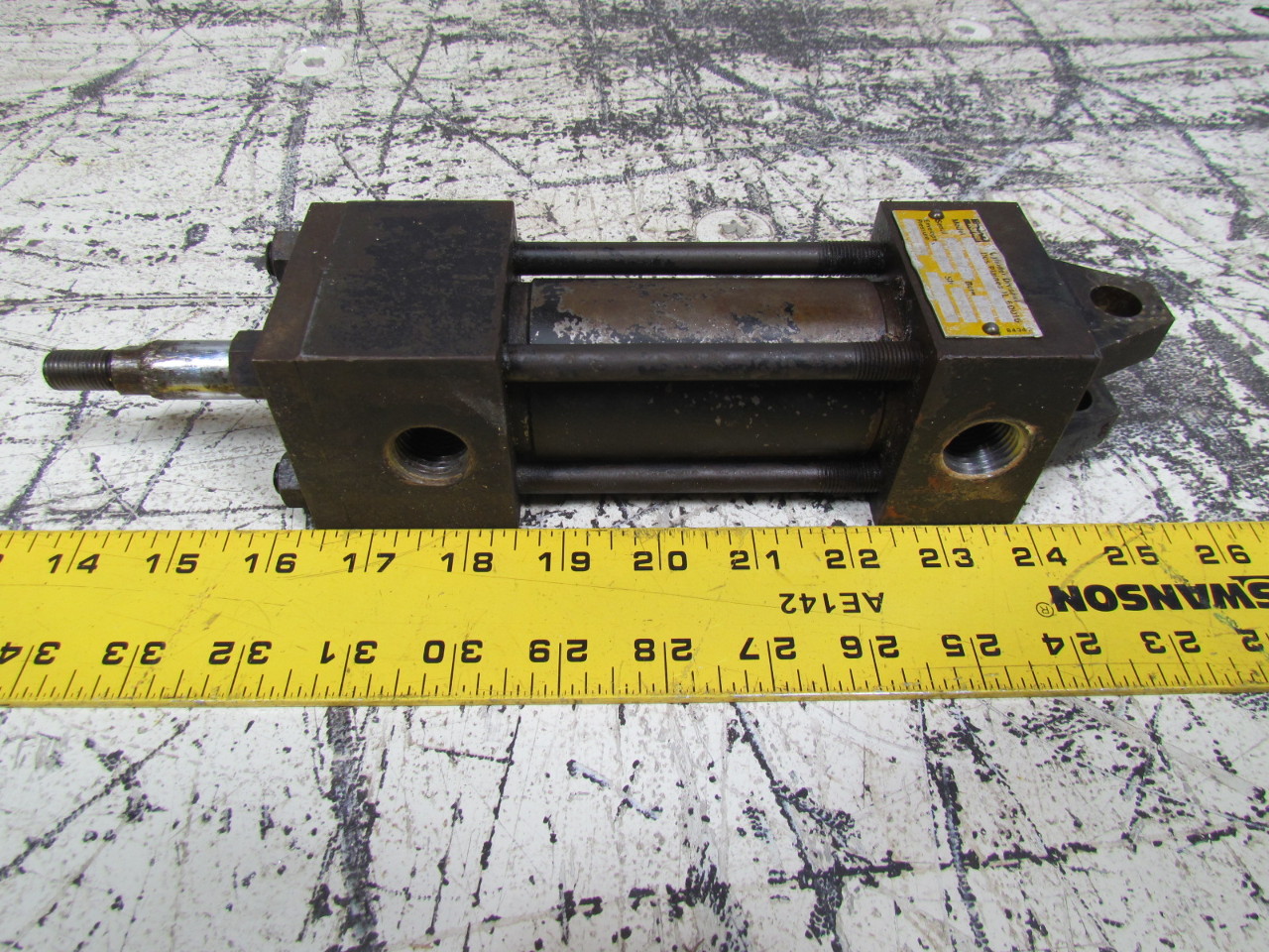 Parker CBB2HU14C Series 2H Hydraulic Cylinder 11/2 Bore X 21/2 Stroke