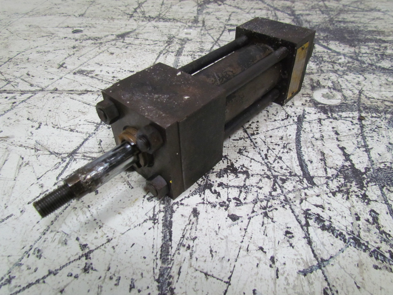 Parker CBB2HU14C Series 2H Hydraulic Cylinder 11/2 Bore X 21/2 Stroke