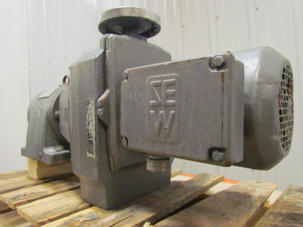 SEW EURODRIVE HP Variable Speed Gearbox Drive 230/460V 3PH 15/8" Shaft