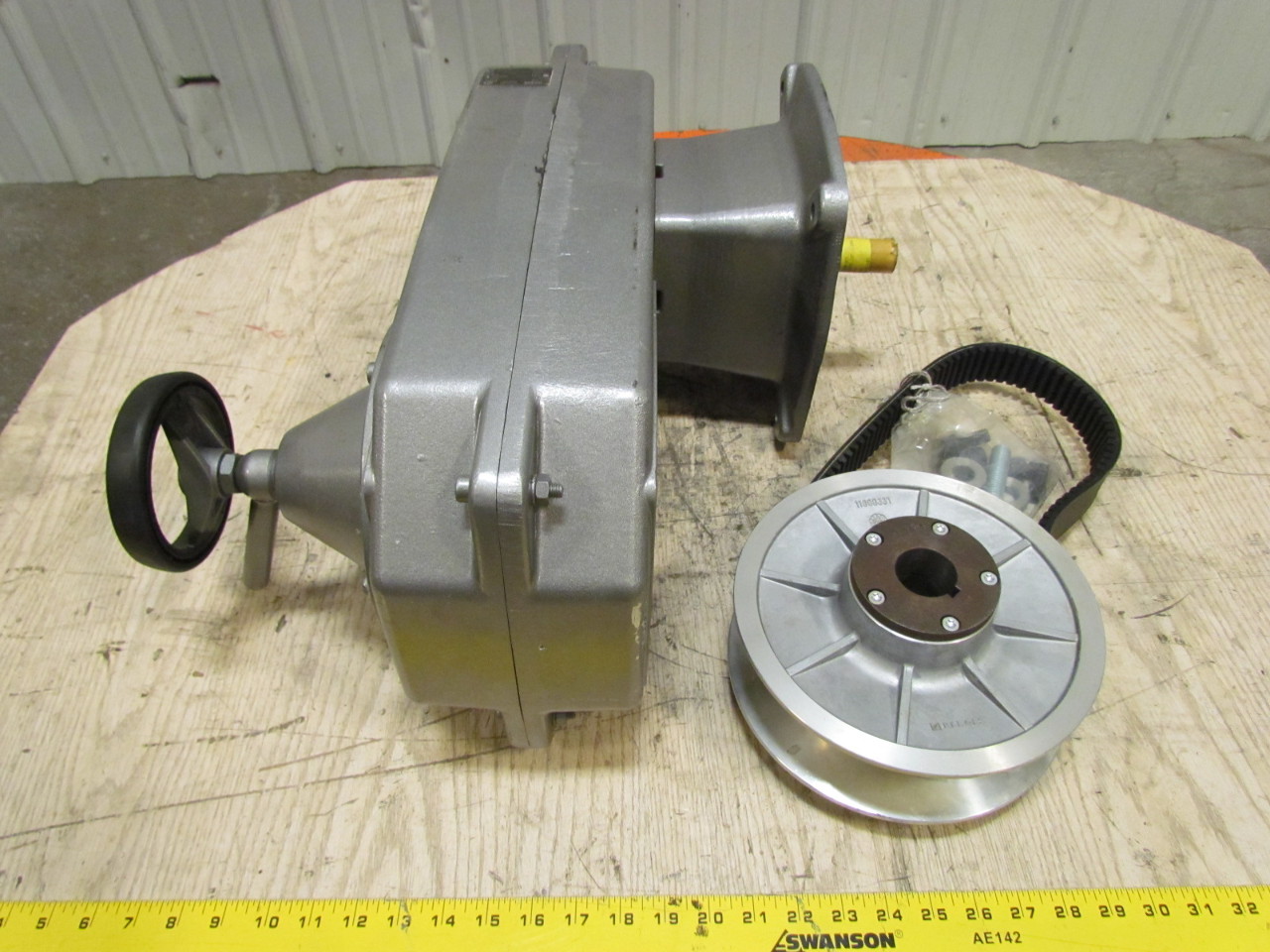 WIR210U Unicase Variable Speed Pulley Housing Ratio 1.00 w/Belt R210