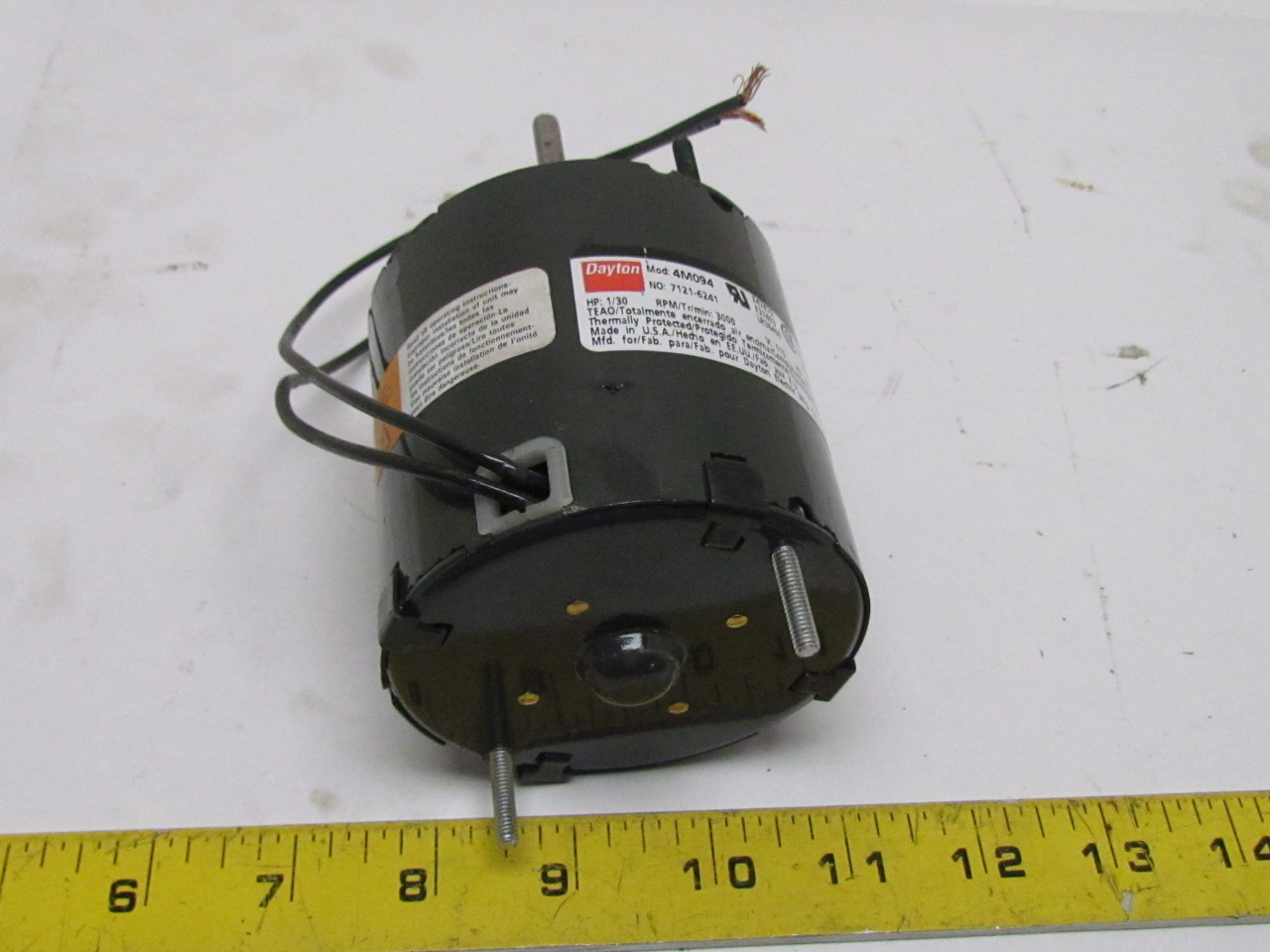60 RPM 220 Volt AC 1//30 HP Shaded Pole Gearmotor 5-1373