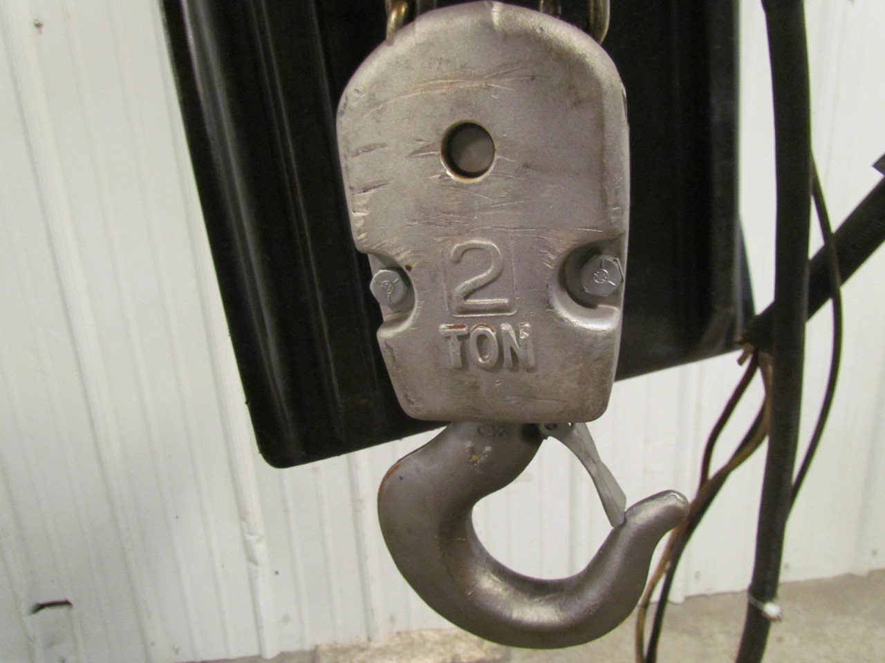 Yale KEL222NH71/2S2 2 Ton Electric Chain Hoist 230/460V 22'Lift 15