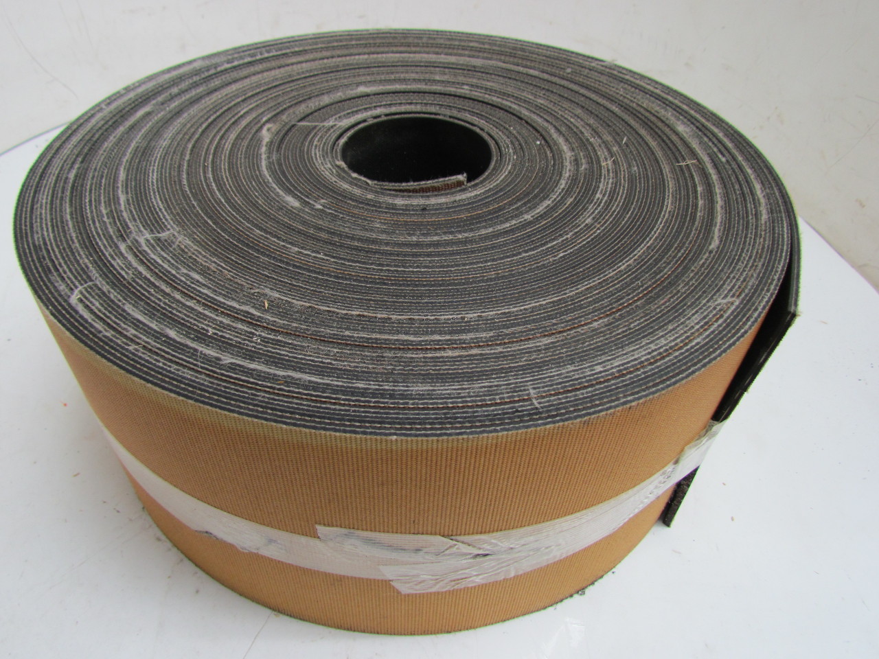 Impression Top Rubber Package/Material Handling Conveyor Belt 51/2"x80