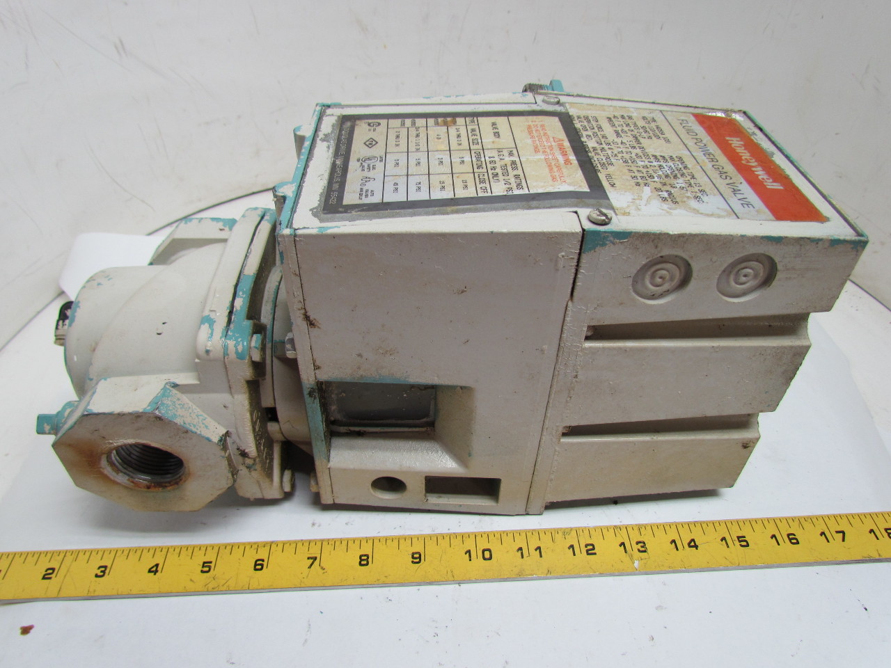 Honeywell V4055A 1031 Low Pressure On/Off Gas Valve Actuator 5 PSI 120V