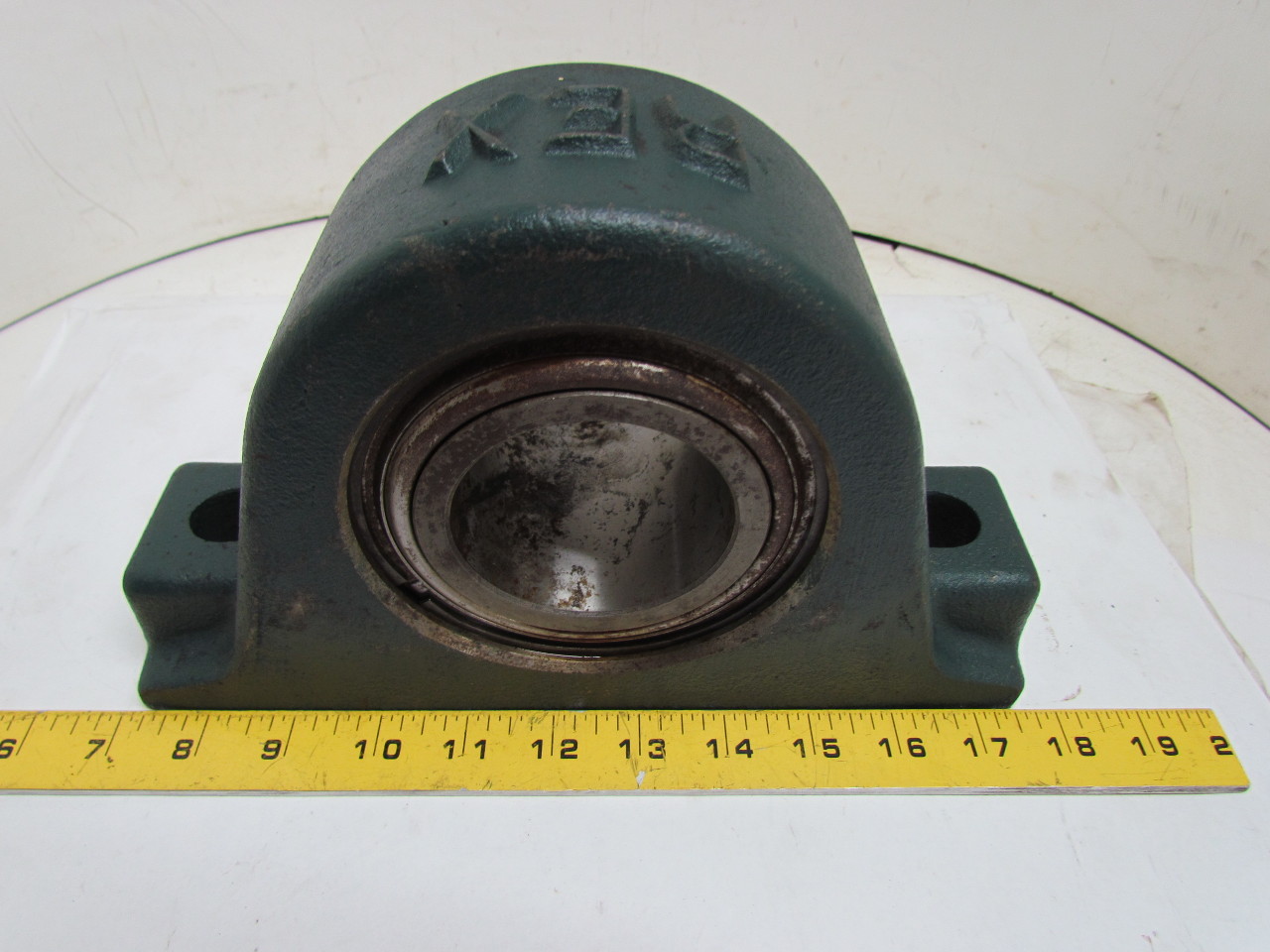 Rex 2211 Pillow Block Bearing 211/16" Bore 2Bolt Mount Spherical