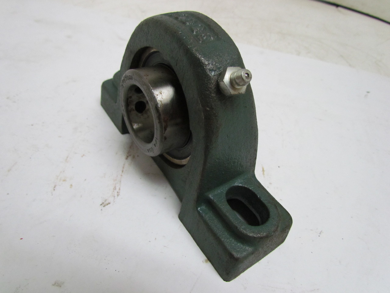 Dodge McGill MB 251 1/4 Pillow Block Bearing 11/4" Bore 2Bolt Mount