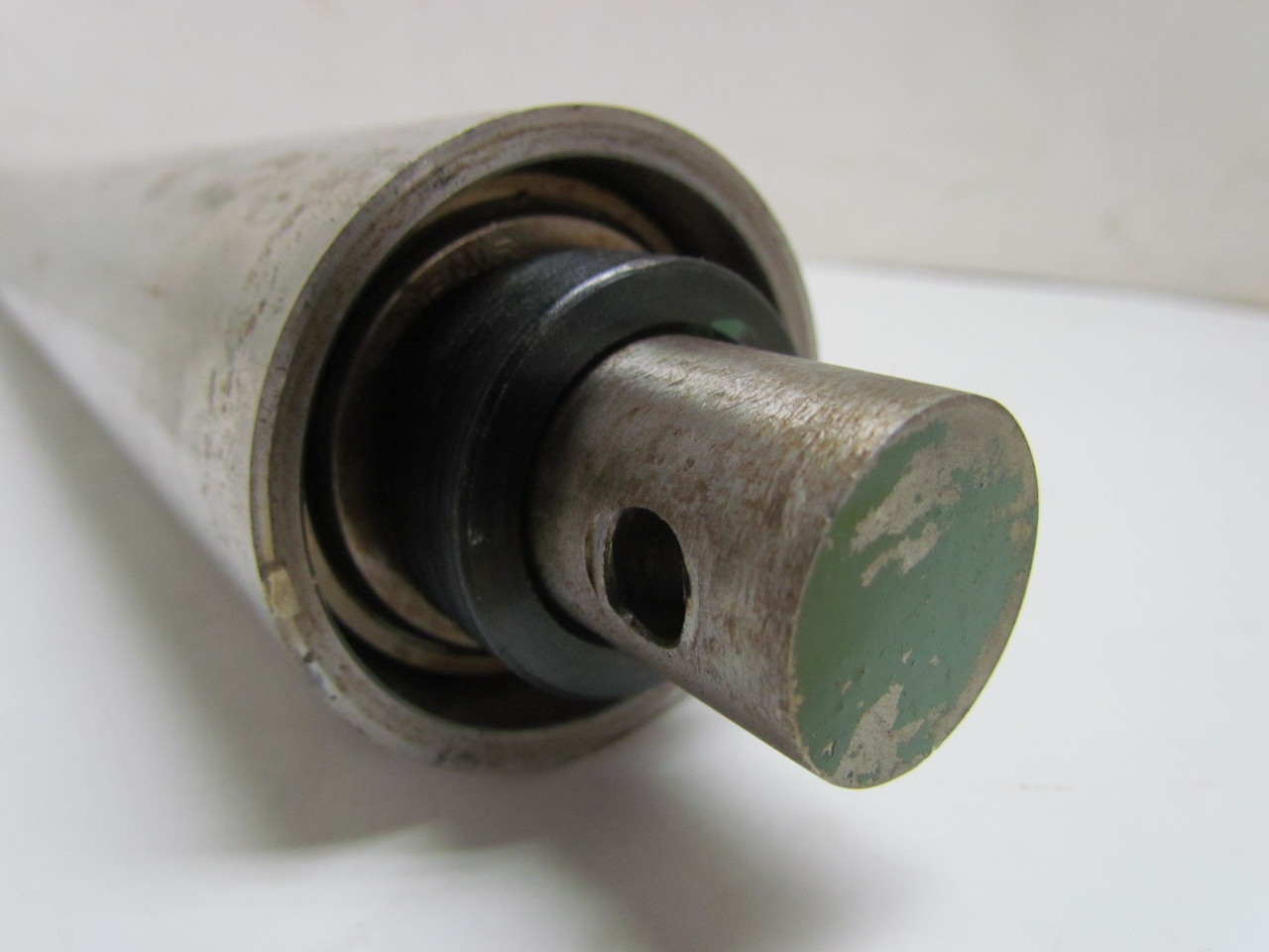 High Speed Precision Ball Bearing Steel Conveyor Roller 23/8" Dia 197