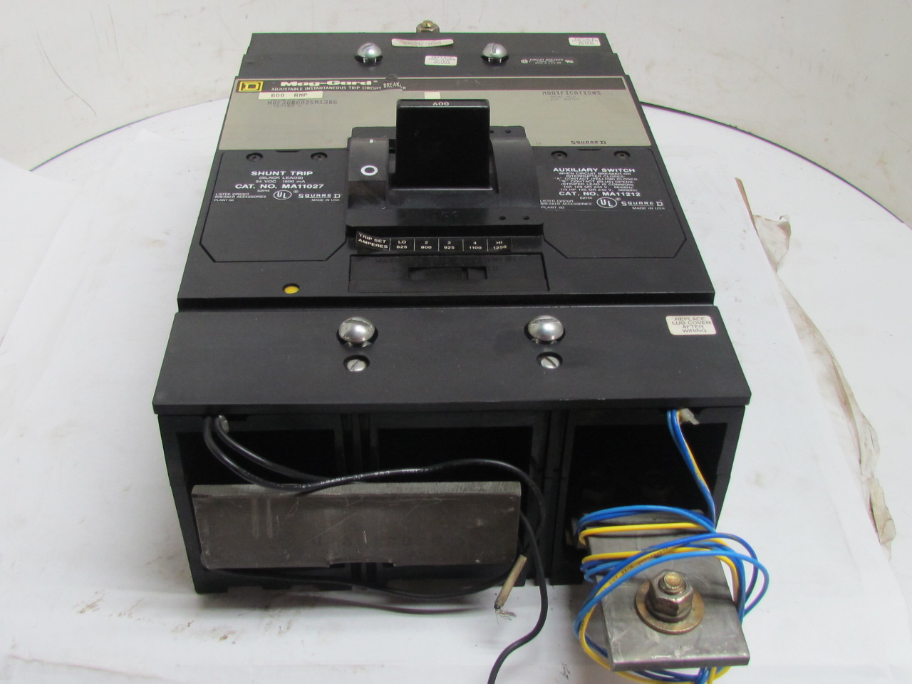 Adjustable Trip Circuit Breaker 600V 600AAC Modifications Shunt Trip