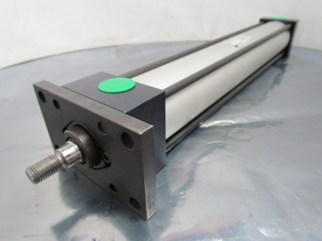 Numatics Actuator Pneumatic Air Cylinder 2" Bore 131/8" Stroke A Series