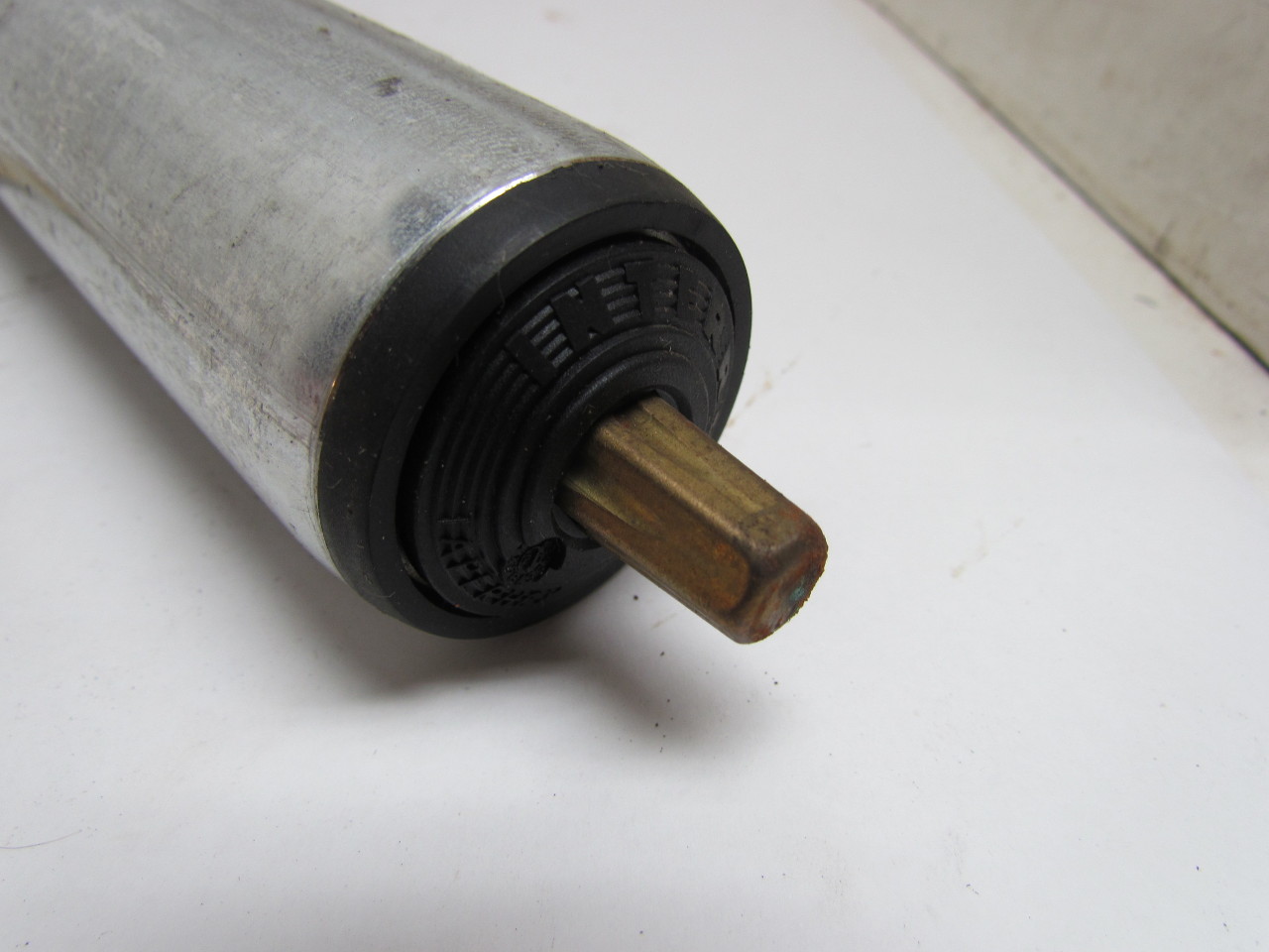 Interroll Galvanized Steel Gravity Conveyor Roller 1.9x29" BF 7/16