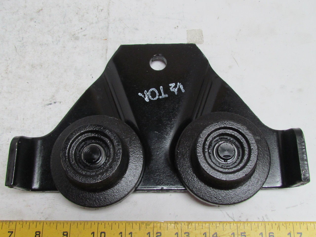 Dayton 3TP83A 1/2 Ton Ball Bearing Hoist Trolley 25/88" Beam 36"Min Radius NIB