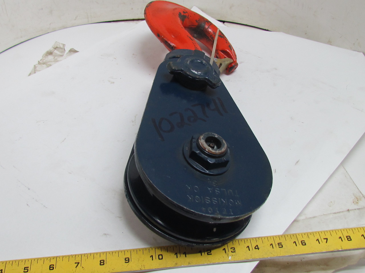 Crosby N418 108127 NI22 Snatch Block Pulley Sheave Hook 8ton 5/83/4