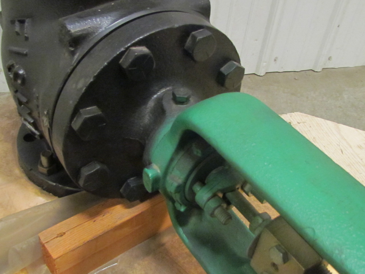 Fisher 667 Size 45 Diaphragm Actuator 4" Easye Sliding Stem Control