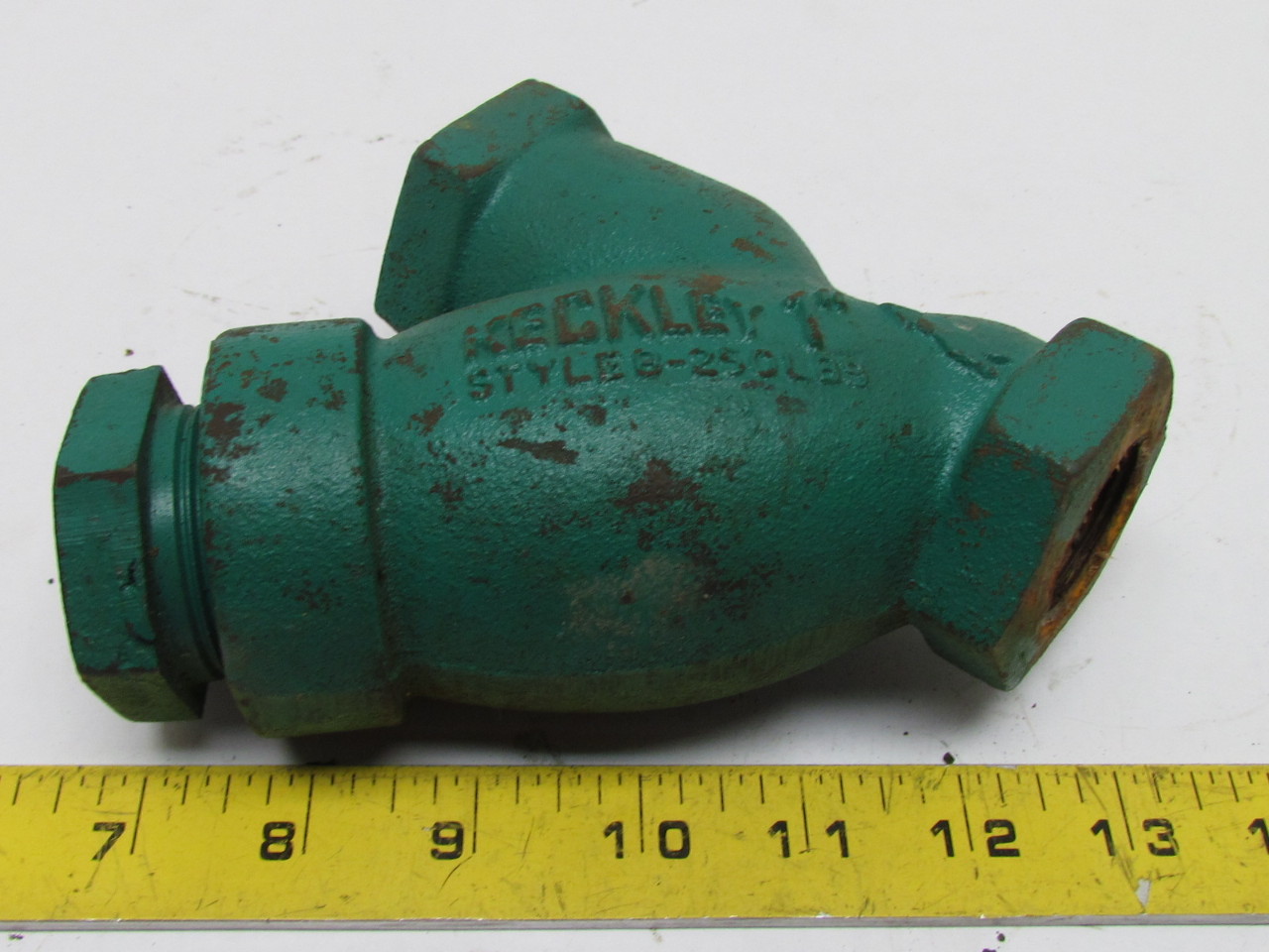 Keckley style b quot npt threaded y strainer valve iron pipe