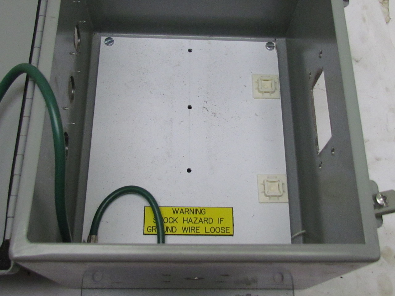 Hoffman A10086CH 8x10x6" Electrical Enclosure Box Backplate & Grounding