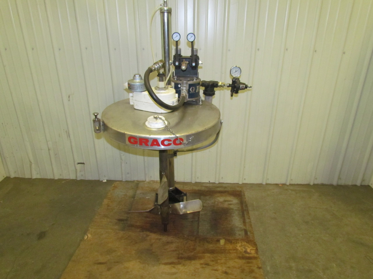 Graco BackGeared Air Pneumatic Siphon Agitator 233501 308 Triton SS