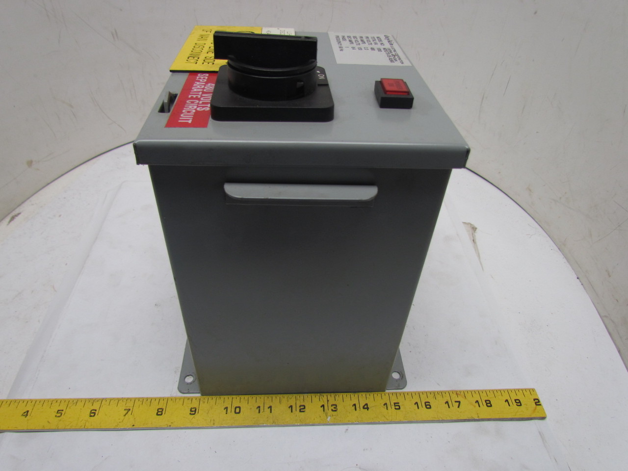 DayKin MDGTB05 A560 Transformer Disconnect Switch 1000VA 480V Pri 120V