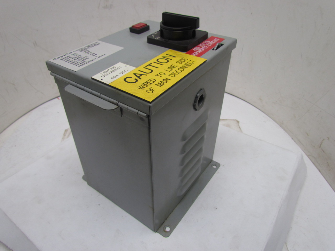 DayKin MDGTB05 A560 Transformer Disconnect Switch 1000VA 480V Pri 120V