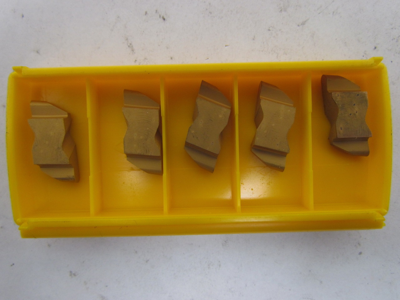 Kennametal NR3062R KC850 Carbide Insert Grade KC850 Box of 5pcs